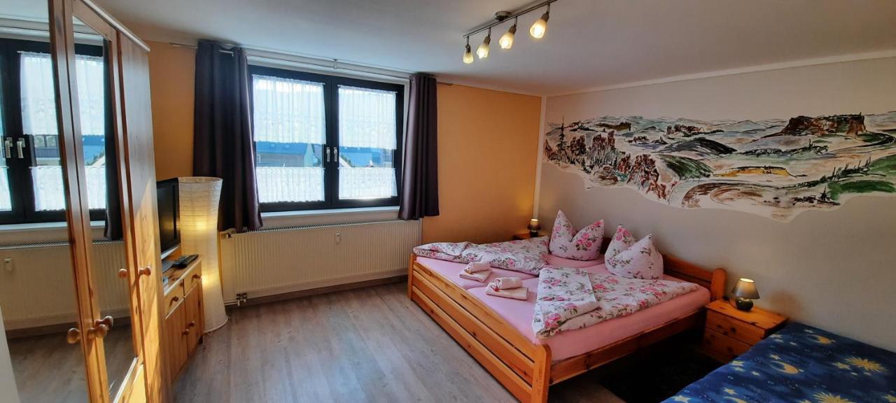 Ferienhaus Und Ferienwohnung Buettner Rathmannsdorf Dış mekan fotoğraf